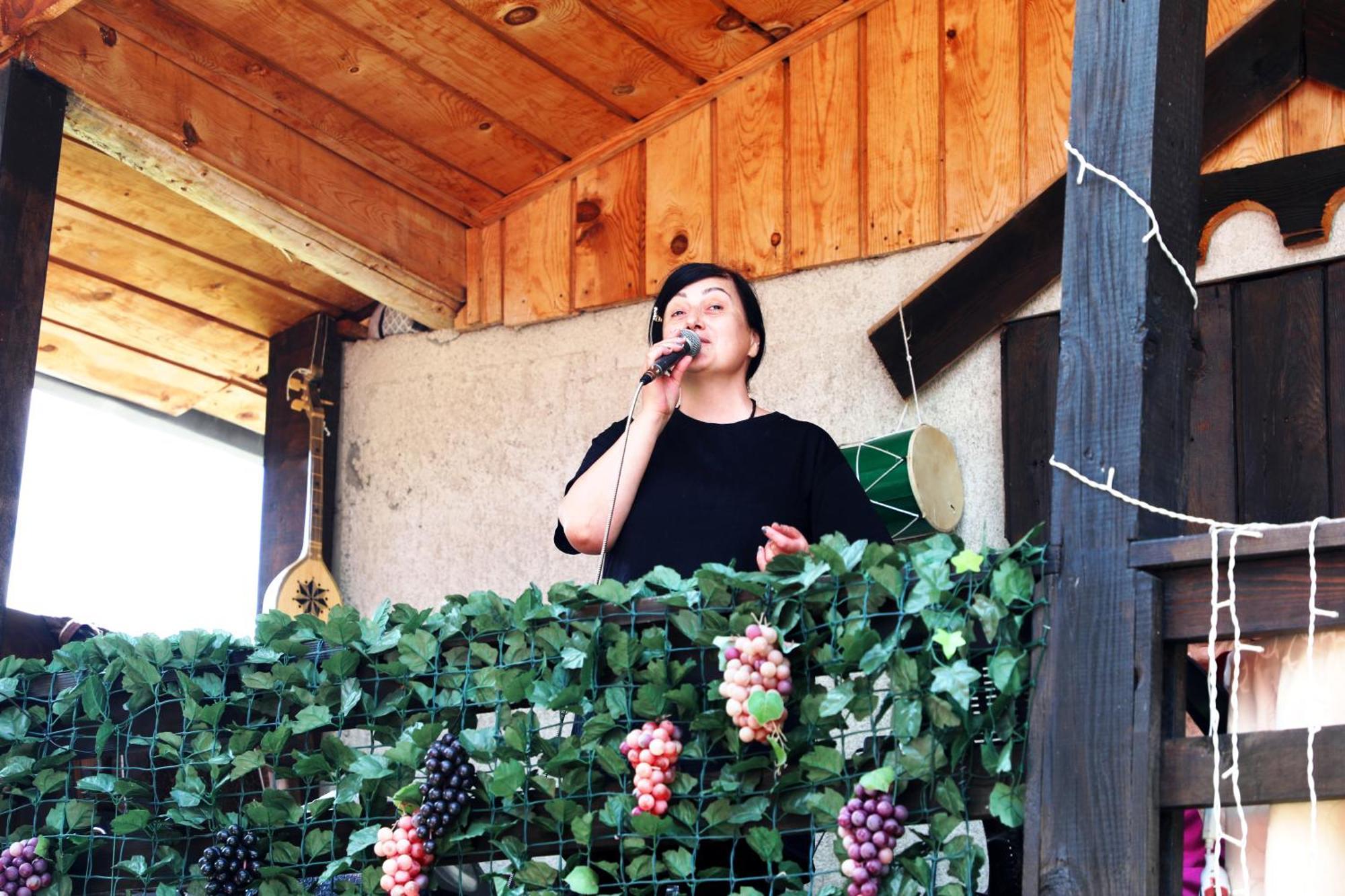 Nadia Guesthouse Μέστια Εξωτερικό φωτογραφία