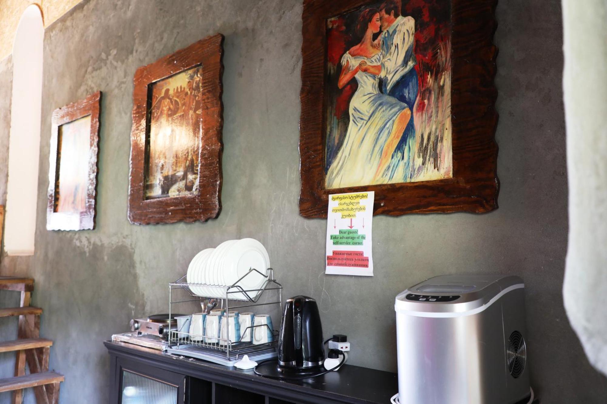 Nadia Guesthouse Μέστια Εξωτερικό φωτογραφία