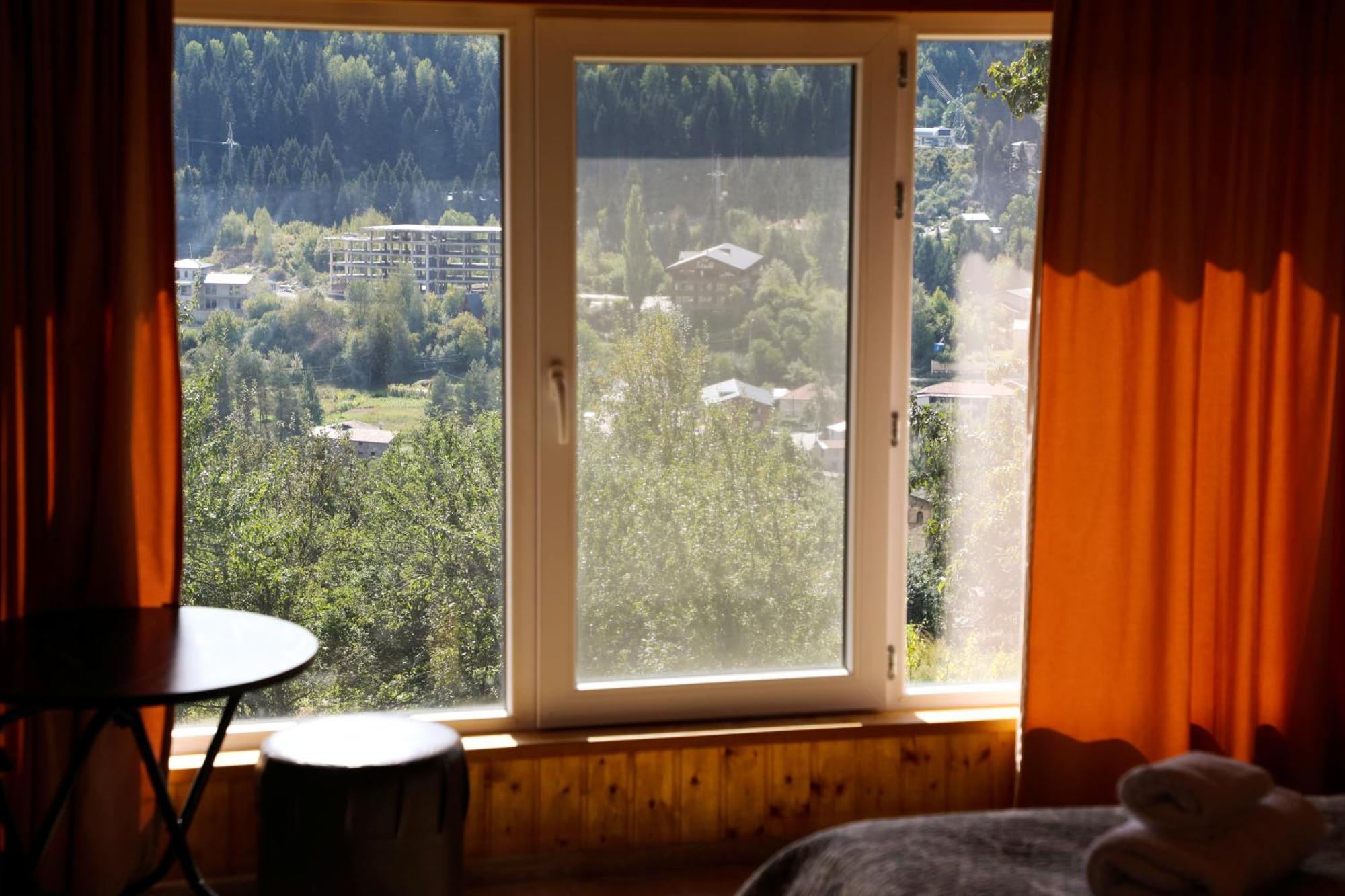Nadia Guesthouse Μέστια Εξωτερικό φωτογραφία