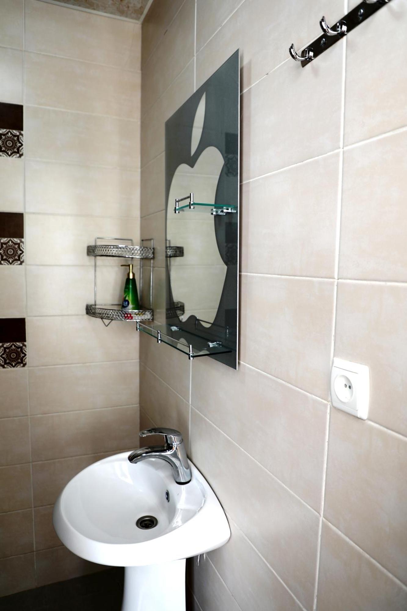Nadia Guesthouse Μέστια Εξωτερικό φωτογραφία